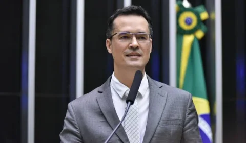 TSE forma maioria para manter campanha de Deltan Dallagnol suspensa no Paraná