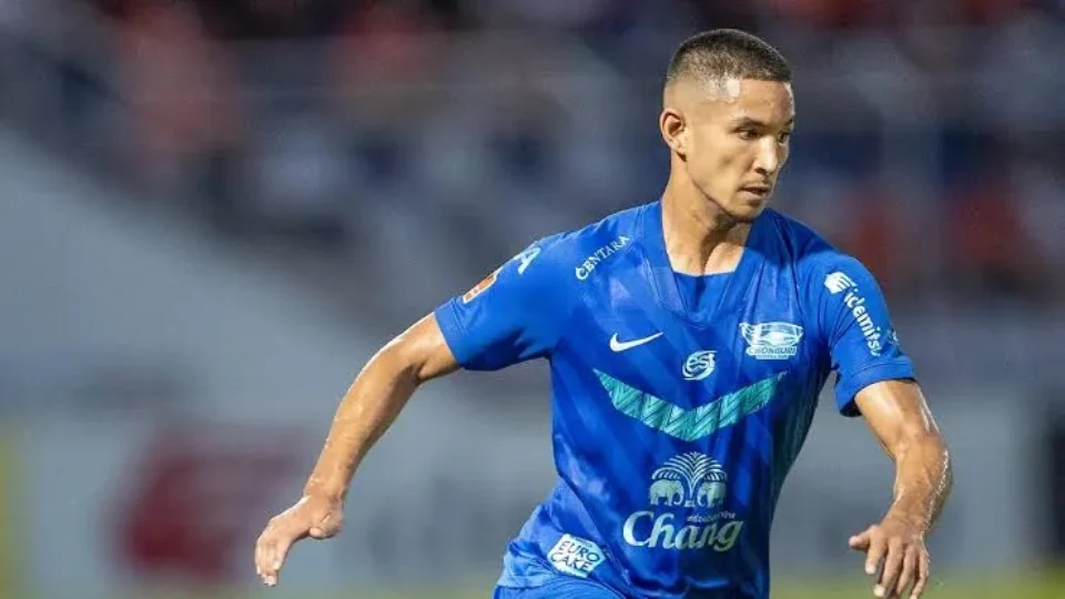 Considerado o jogador mais rico do mundo está sem clube aos 28 anos; saiba quem é
