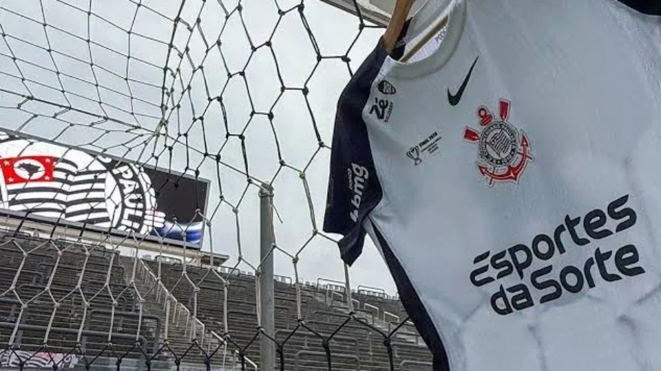 Corinthians acumula dois meses de direitos de imagem atrasados e segue sem prazo para pagamento