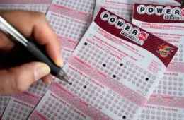 Powerball sorteia prêmio de R$ 1,71 bilhão nesta quarta-feira; veja como funciona