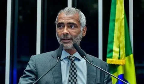 Justiça manda CazéTV entregar contrato de Romário em 48 horas e bloqueia repasses