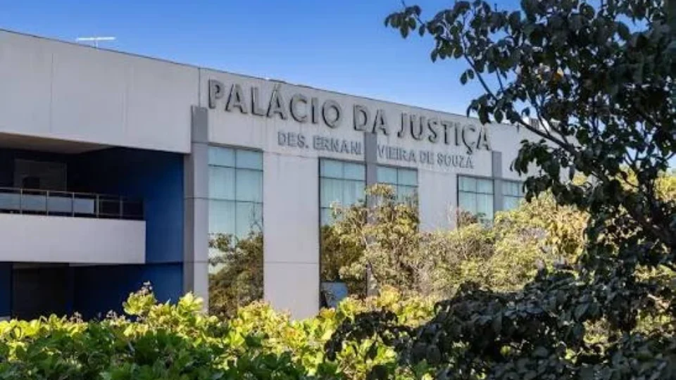 TJMT retoma expediente nesta segunda-feira (28), mas mantém prazos processuais suspensos