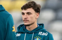 Breno Bidon estreia pela Seleção e ganha primeiros minutos no novo ciclo de Ancelotti