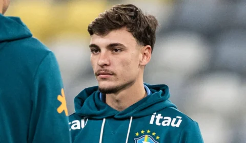 Breno Bidon estreia pela Seleção e ganha primeiros minutos no novo ciclo de Ancelotti