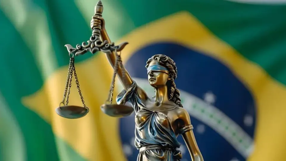 PT debate reforma do Judiciário com medidas anticorrupção em meio à crise no STF