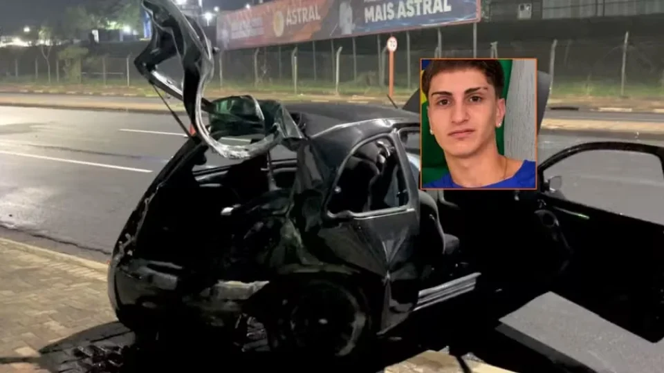 Adolescente de 17 anos morre após carro bater em poste em Araraquara; motorista é preso