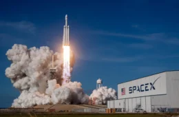 SpaceX se prepara para primeiro voo orbital do megafoguete Starship; lançamento pode acontecer em 22 de setembro