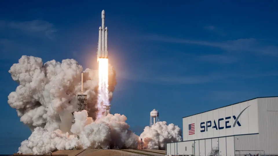 SpaceX se prepara para primeiro voo orbital do megafoguete Starship; lançamento pode acontecer em 22 de setembro