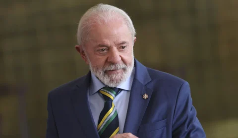 Lula critica divulgação de informações do caso Master e questiona atuação de Mendonça
