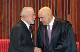 Em silêncio há 24h, Lula tenta se blindar de crise contra Moraes