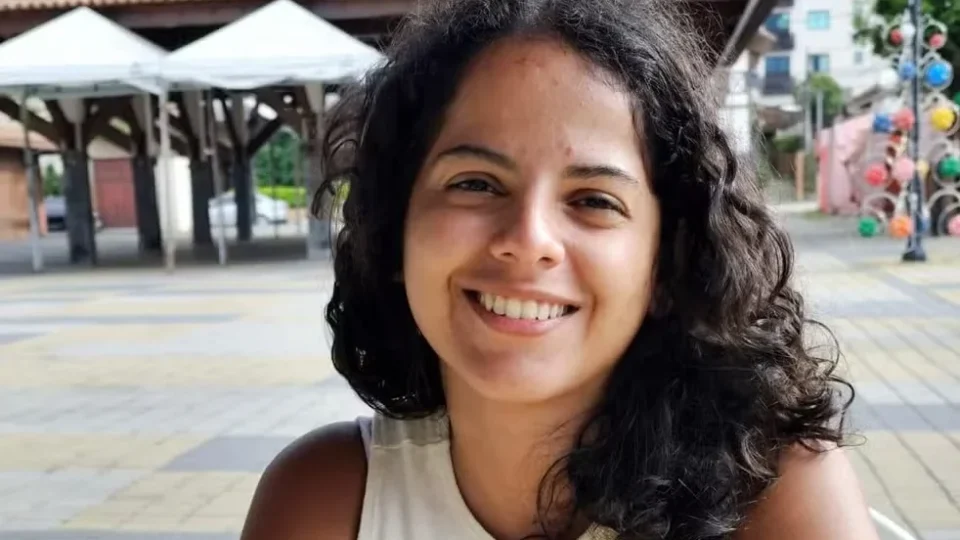 Família acusa hospital de dar alta a mulher após diagnosticar crise de ansiedade; paciente morreu dias depois no Rio