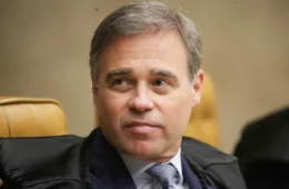 André Mendonça grava vídeo a evangélicos e pede que brasileiros continuem orando pelo país