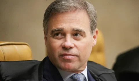 André Mendonça grava vídeo a evangélicos e pede que brasileiros continuem orando pelo país