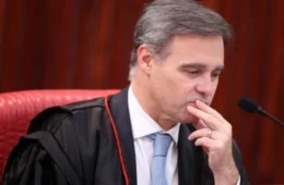 Mendonça rejeita ação de Zé Trovão contra reajuste do Bolsa Família entenda o motivo