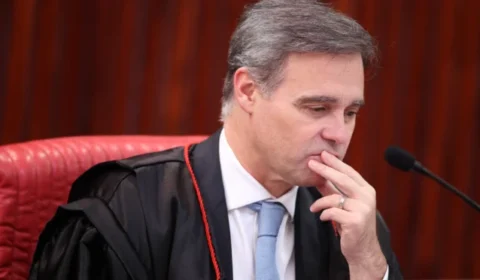 Mendonça rejeita ação de Zé Trovão contra reajuste do Bolsa Família entenda o motivo