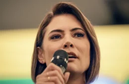 Quem é Michelle Bolsonaro? Conheça a candidata do PL ao Senado pelo DF