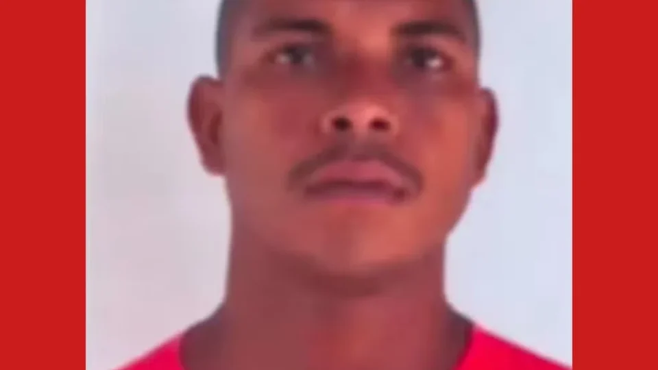 Homem morre após passar mais de 12 horas à espera de transferência aérea no Acre