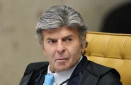 Fux dá 10 dias para Senado explicar sigilo sobre acessos de Vorcaro e mulher de Moraes