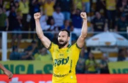 Mirassol busca empate com Vitória após duas falhas de Alex Muralha