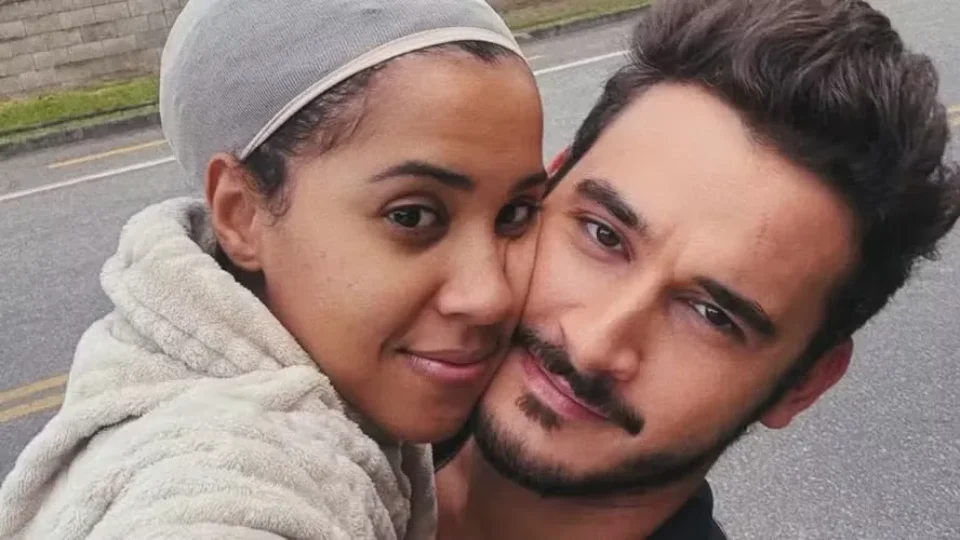 Filipe Bragança e Ramille terminam namoro nos bastidores