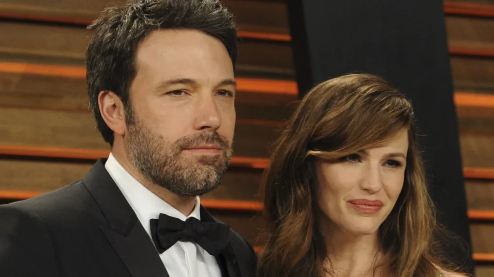 Ben Affleck revela por que Jennifer Garner deixou novo filme após mudança no elenco
