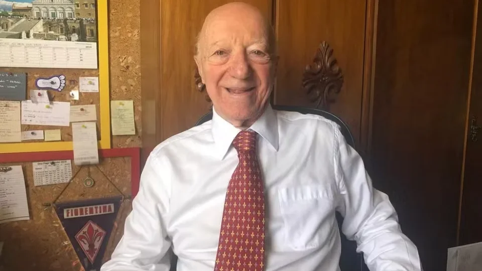 Morre Cláudio Carsughi aos 93 anos após 27 dias internado