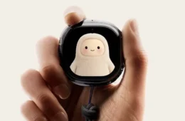 Meta apresenta “Tamagotchi de IA” que permite conversar com assistente virtual sem usar celular