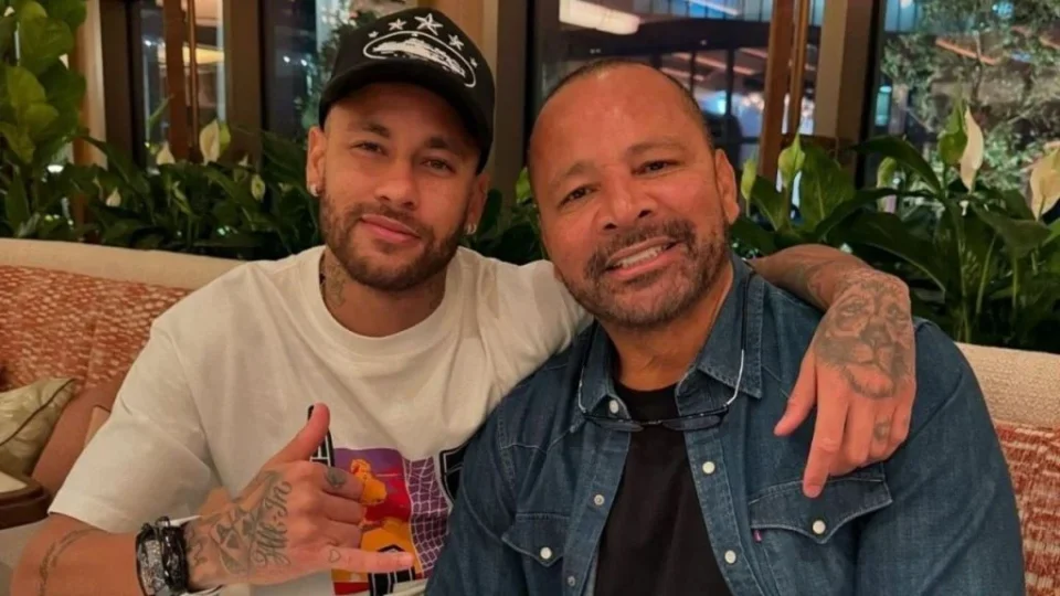 Neymar Pai aparece em mensagens apreendidas pela PF sobre negócio de R$ 15 milhões com Banco Master e filho rebate acusações