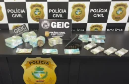 Homem é preso com pistola e mala com R$ 504 mil após denúncia sobre possível caixa dois