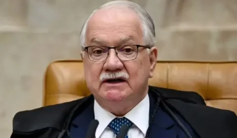 Ex-ministros, juristas e empresários assinam carta de apoio a Fachin em meio à crise no STF