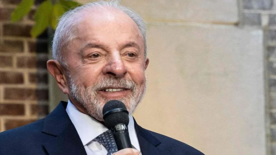 Governo adia reunião com clubes sobre impactos da proibição das bets no futebol