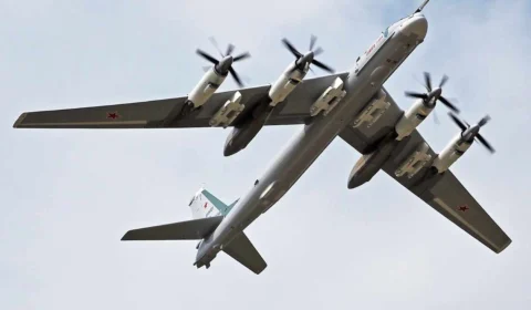 Tu-95 russo cai durante treinamento e mata seis tripulantes no Extremo Oriente