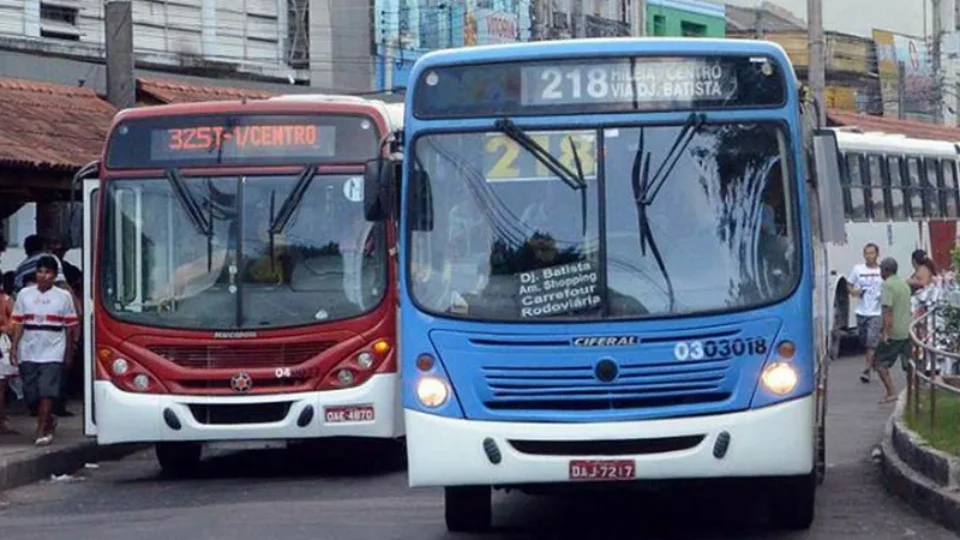 Paralisação de rodoviários interrompe circulação de ônibus em Manaus nesta terça-feira (22)