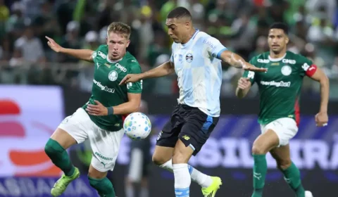 Weverton brilha contra ex-clube, segura Palmeiras e garante empate do Grêmio