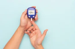 Própolis pode ajudar a controlar a glicemia? Veja o que diz estudo