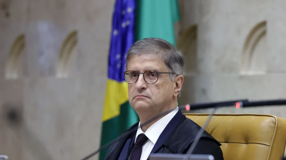 PGR defende acesso integral de ministros a dados do caso Master