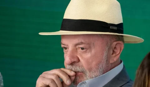 Quaest: Lula tem 45% de aprovação e 48% de desaprovação