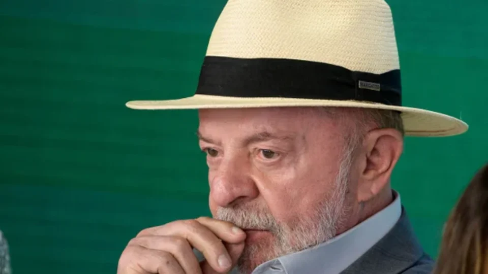 Quaest: Lula tem 45% de aprovação e 48% de desaprovação