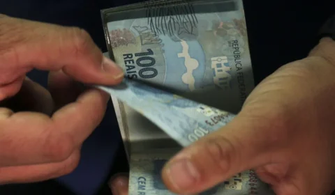 Desenrola Adimplentes é prorrogado até 26 de outubro; veja quem pode participar