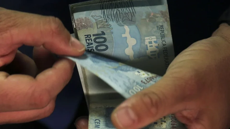 Desenrola Adimplentes é prorrogado até 26 de outubro; veja quem pode participar