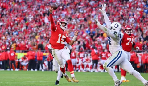 Dolphins x Chiefs: onde assistir, horário e situação do jogo pela NFL hoje