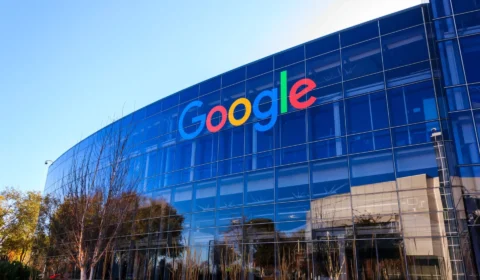 Google leva multa de € 403 milhões por uso de dados de localização de usuários