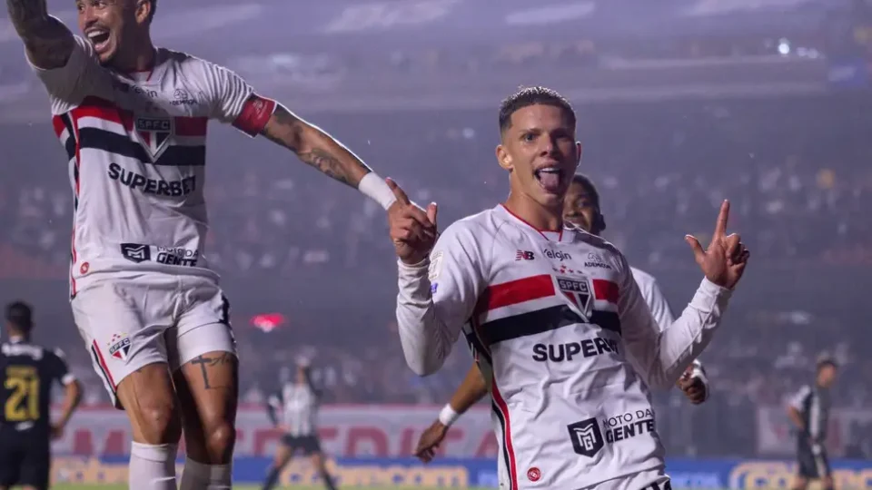 São Paulo vence o Atlético-MG, encerra invencibilidade do rival e ganha fôlego no Brasileirão