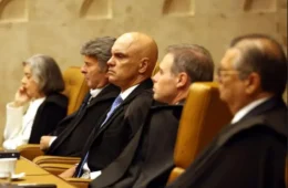 STF termina julgamento sem decisão sobre Moraes e aumenta pressão no Senado