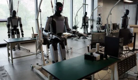 Venda de robôs humanoides chegou a 7 mil unidades em 2025; mercado prevê salto nos próximos anos