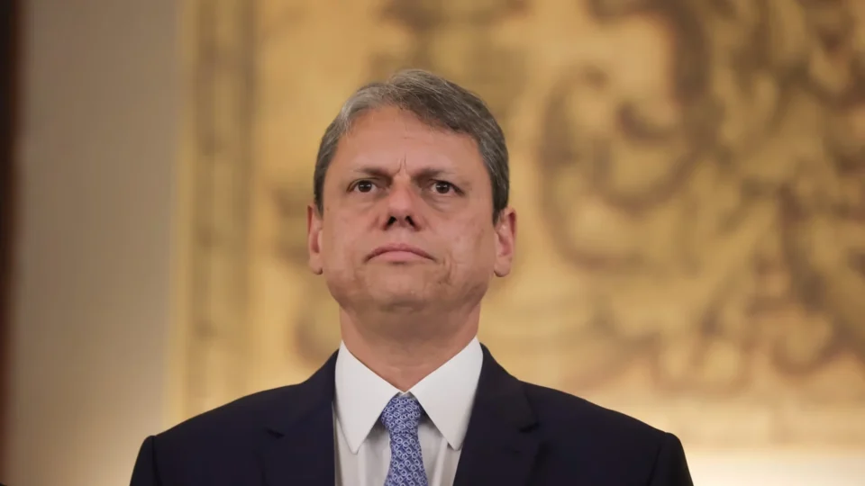 Tarcísio reage a acusação de propina de Vorcaro: “Beira o ridículo”