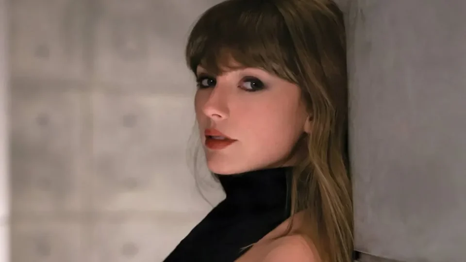 Taylor Swift anuncia “Patient Zero”, novo single que chega nesta sexta-feira