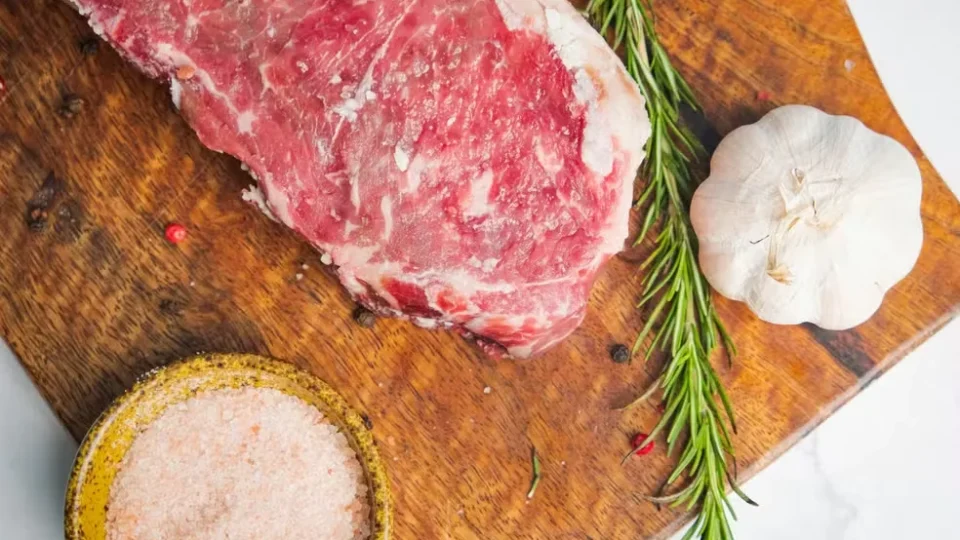 Governo reage a veto da UE à carne brasileira e fala em reciprocidade