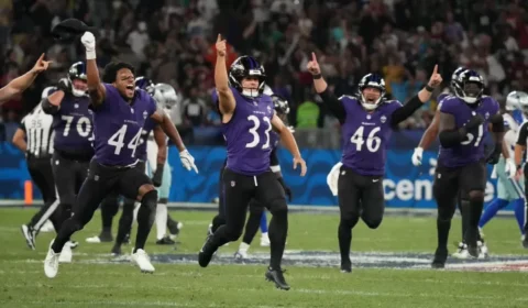 Ravens vencem Cowboys por 34 a 31 em jogo histórico da NFL no Rio