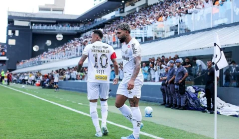 Neymar e Gabigol começam juntos, e Palmeiras deixa Vitor Roque no banco em clássico decisivo